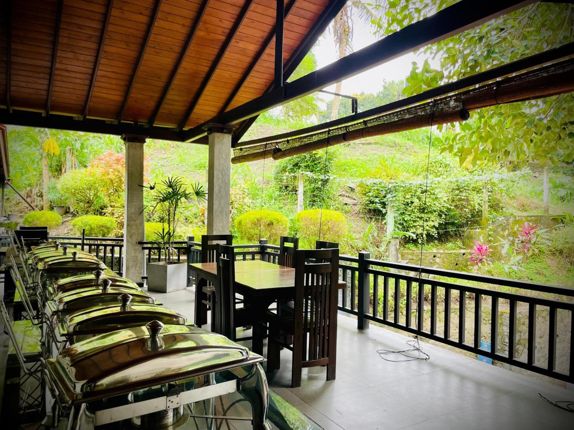 Hotel Grand Casa Kandy Exteriör bild